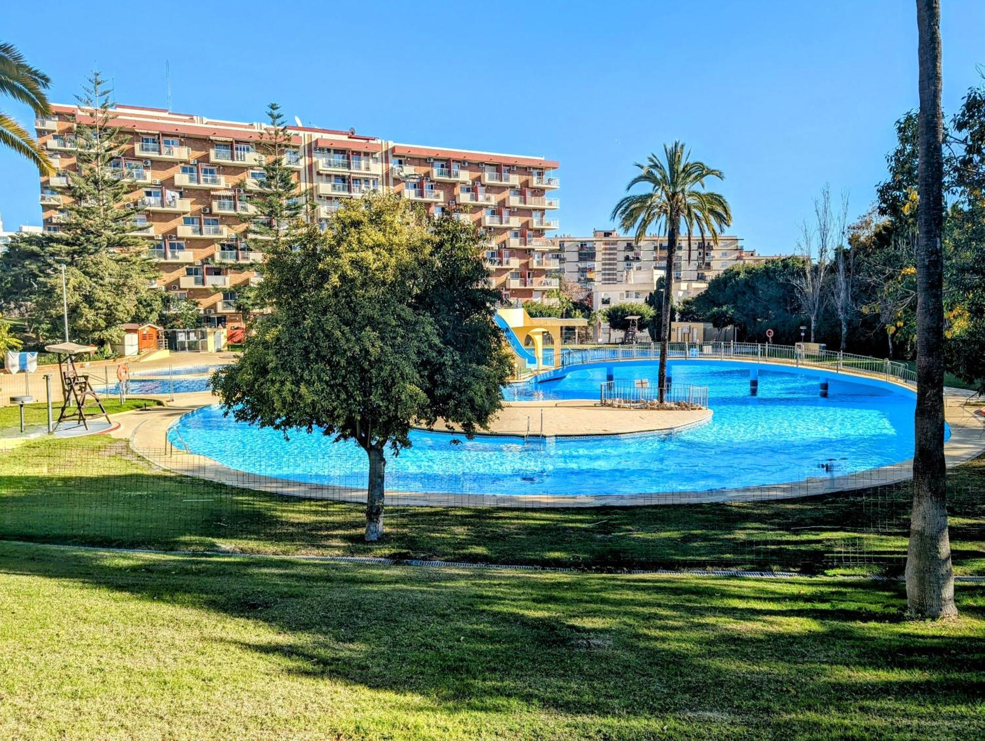 Estudio 19 Minerva Apartamentos-Piscina365-Playa-Wifi Беналмадена Екстериор снимка