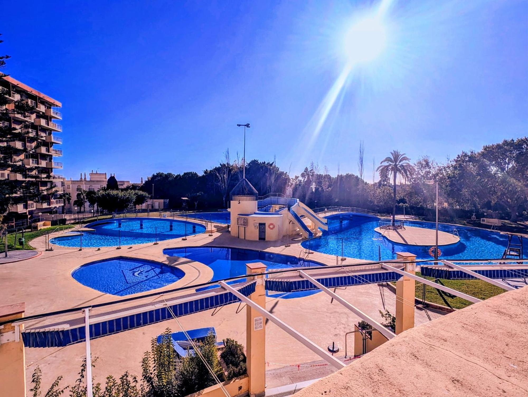 Estudio 19 Minerva Apartamentos-Piscina365-Playa-Wifi Беналмадена Стая снимка